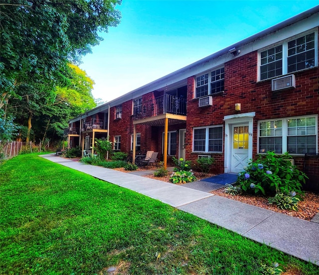 1 Colonial Rd Unit 127, Beacon, NY 12508 - photo 2