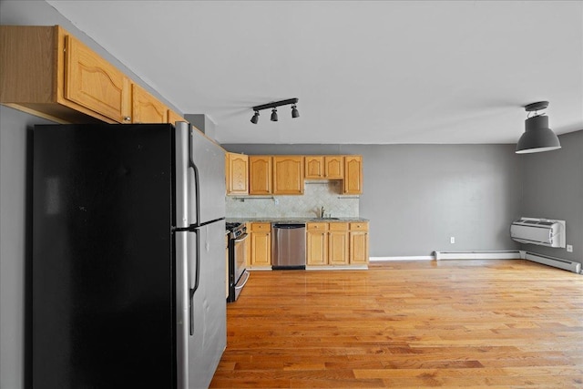 10 Pennyfield Ave Unit 8B, Bronx, NY 10465 - photo 18