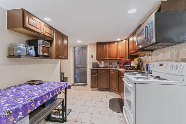 12 Lafayette Ave, Mastic, NY 11950 - photo 28