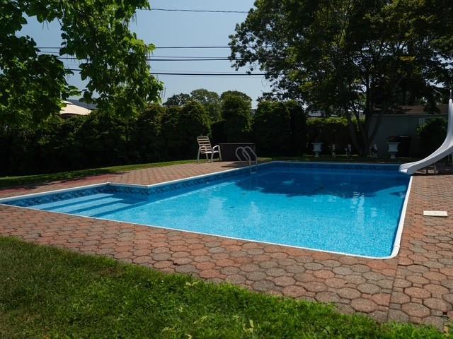 81 Country Village Ln, East Islip, NY 11730 - photo 33