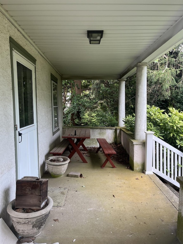 17 Mechanic St, Glen Cove, NY 11542 - photo 2