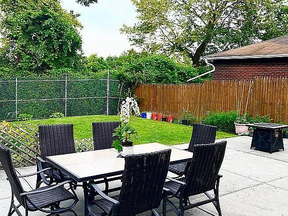 3992 Rombouts Ave, Bronx, NY 10466 - photo 4