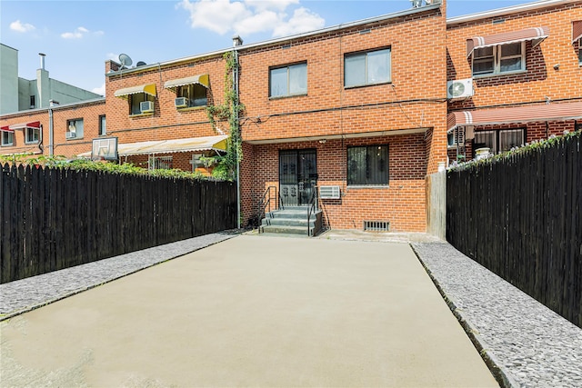 922 Tiffany St, Bronx, NY 10459 - photo 23