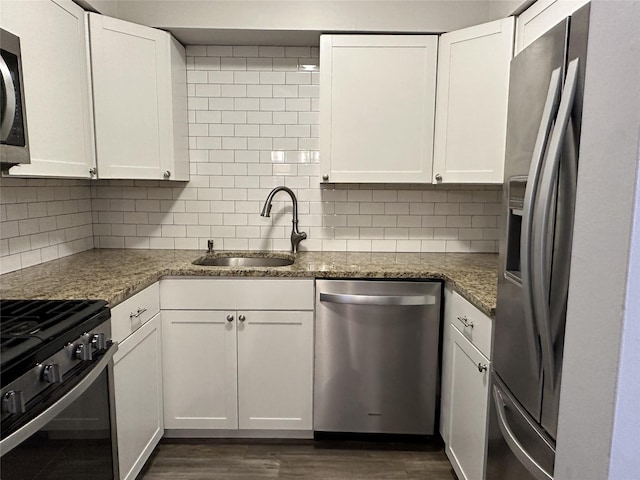 94 Bailey Ct Unit 94, Middle Island, NY 11953 - photo 2