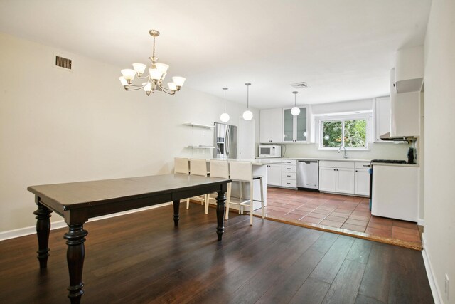 82-43 213th St, Hollis Hills, NY 11427 - photo 6