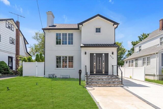 439 Bayview Ave, Cedarhurst, NY 11516 - photo 1