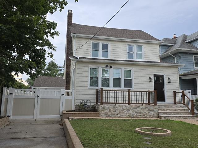 55 Southside Ave, Freeport, NY 11520 - photo 1