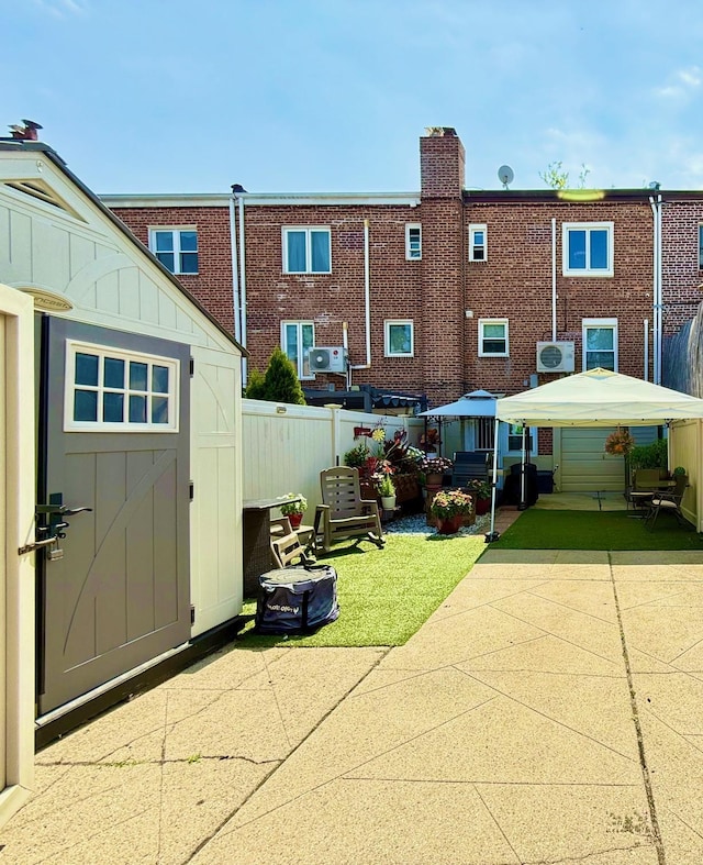 6365 76th St, Middle Village, NY 11379 - photo 11