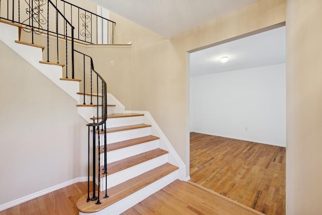 8 Cedar Pl, Kings Park, NY 11754 - photo 4