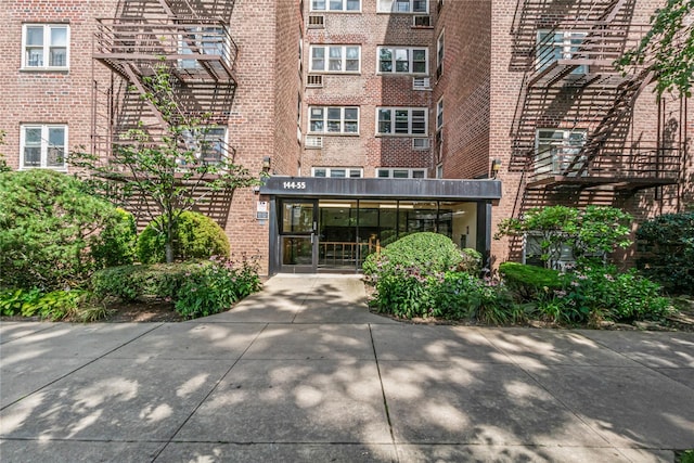 144-55 Melbourne Ave Unit 2E, Flushing, NY 11367 - photo 1