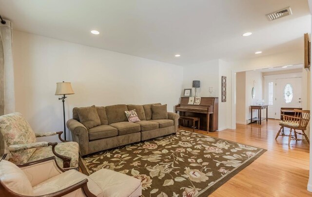 32 Merrivale Dr, Smithtown, NY 11787 - photo 9