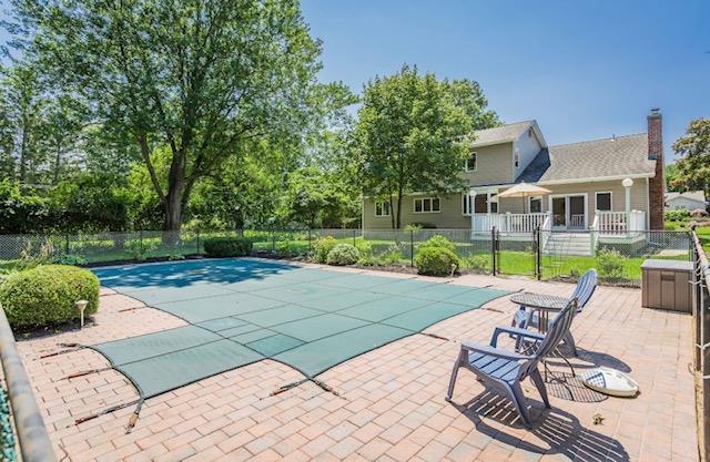32 Merrivale Dr, Smithtown, NY 11787 - photo 35