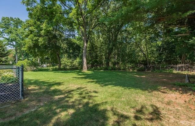 32 Merrivale Dr, Smithtown, NY 11787 - photo 36