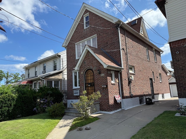 8259 172nd St, Jamaica, NY 11432 - photo 2