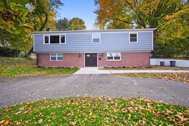 423 Westchester Ave, White Plains, NY 10604 - photo 1