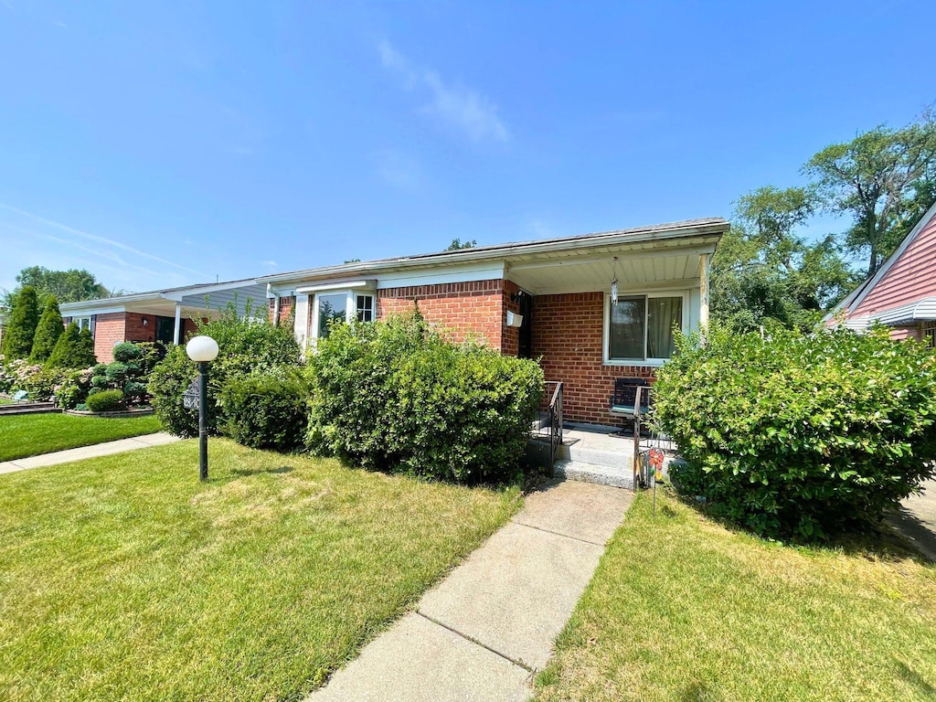 12810 236th St, Laurelton, NY 11422 - photo 2
