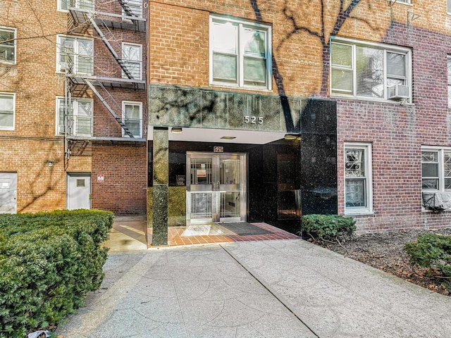 525 W 236th St Unit 6A, Bronx, NY 10463 - photo 13