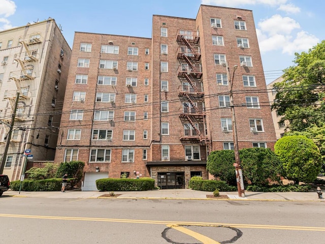 4265 Webster Ave Unit 6D, Bronx, NY 10470 - photo 1