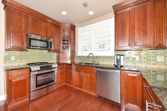 415 Pacing Way, Westbury, NY 11590 - photo 13