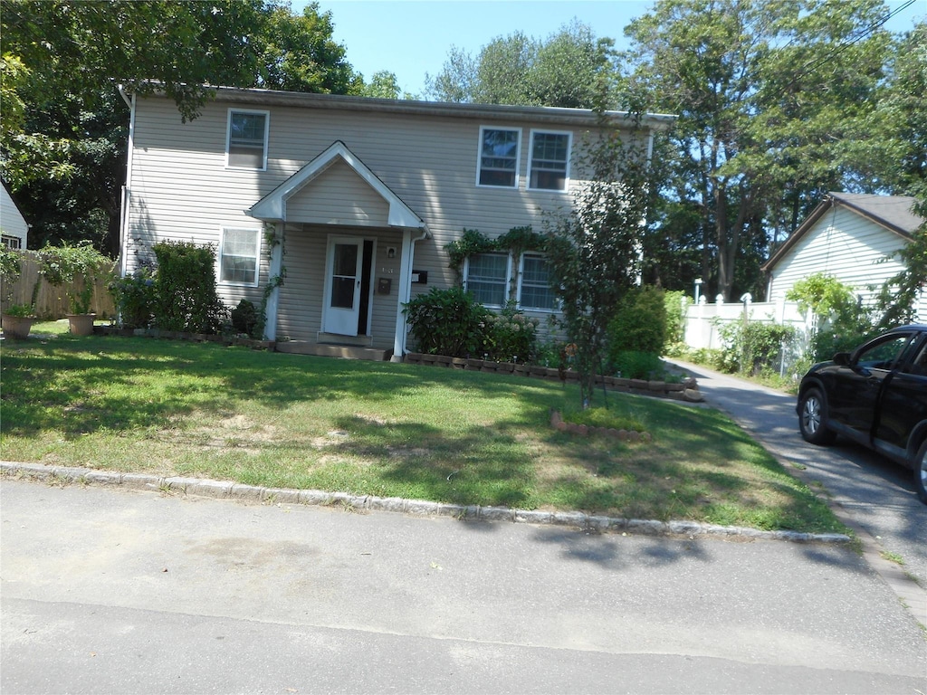 193 Parkway Blvd, Wyandanch, NY 11798 - photo 1