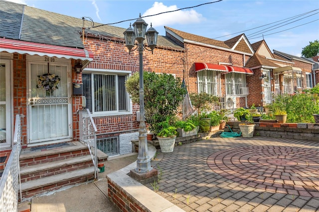 2009 42nd St, Astoria, NY 11105 - photo 2