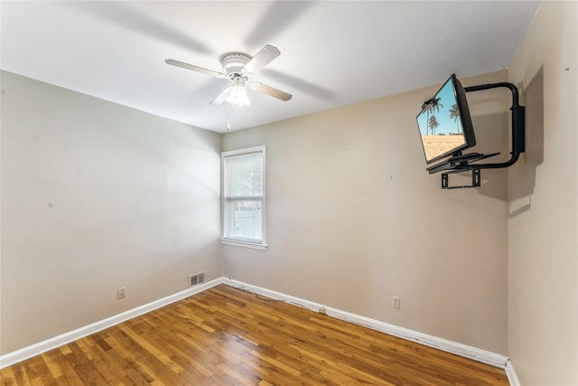248 Cushing Ave, Williston Park, NY 11596 - photo 16