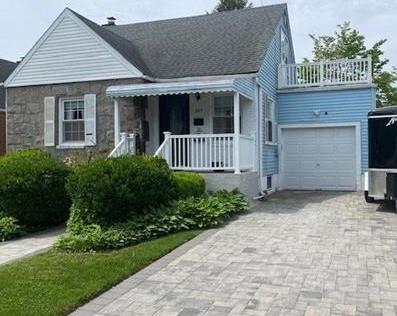 565 N 7th St, New Hyde Park, NY 11040 - photo 1