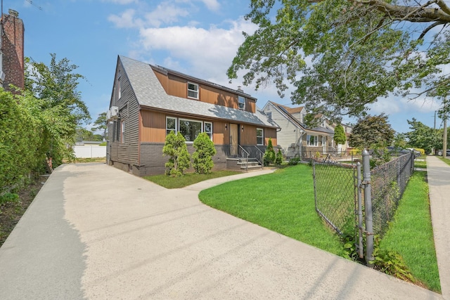 747 New St, Uniondale, NY 11553 - photo 2