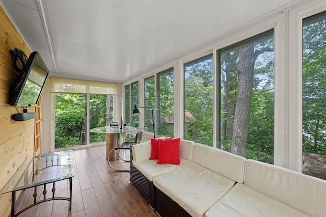 8 Towle Pl, Glen Cove, NY 11542 - photo 19