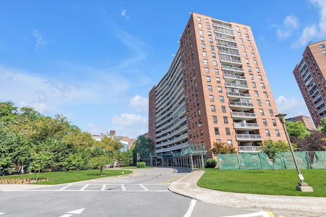 61-15 98th St Unit 14G, Rego Park, NY 11374 - photo 16