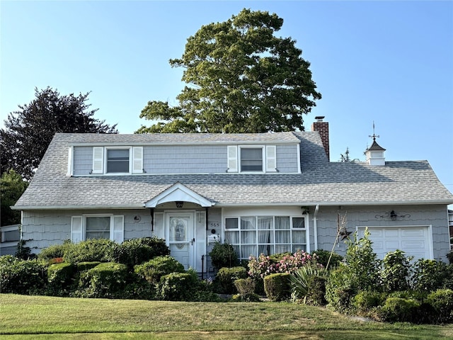 565 N Suffolk Ave, Massapequa, NY 11758 - photo 1