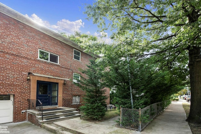 5834 Fieldston Rd, Bronx, NY 10471 - photo 1