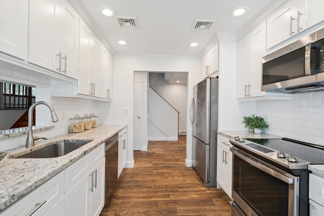 4 Klaibar Ln, East Northport, NY 11731 - photo 8