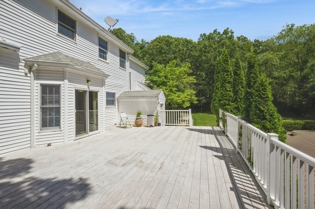 8 Willimatic Ct, Shoreham, NY 11786 - photo 33
