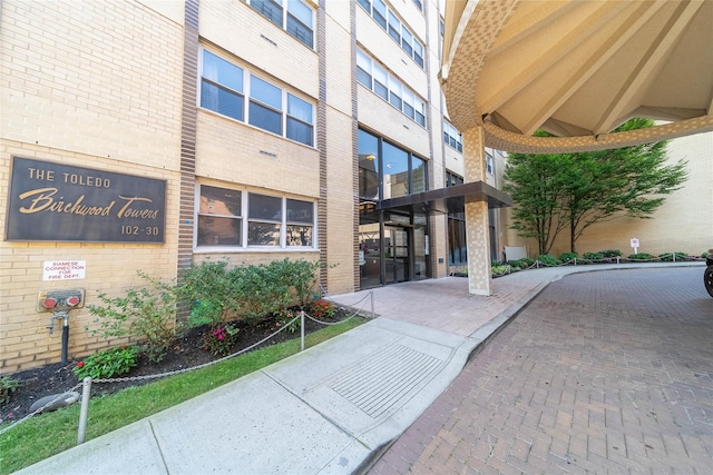 102-30 66th Rd Unit 3K, Forest Hills, NY 11375 - photo 1