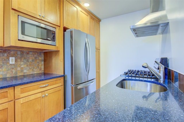 64-85 Saunders St Unit D3, Rego Park, NY 11375 - photo 3