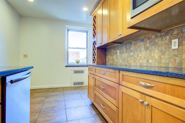 64-85 Saunders St Unit D3, Rego Park, NY 11375 - photo 6