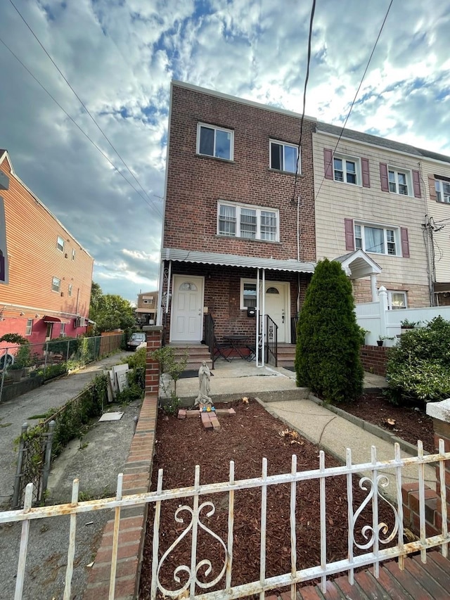 269 Balcom Ave, Bronx, NY 10465 - photo 2