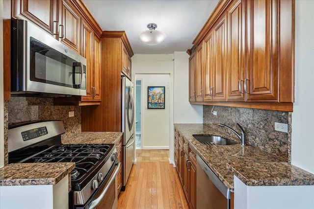 17-85 215th St Unit 10E, Bayside, NY 11360 - photo 15