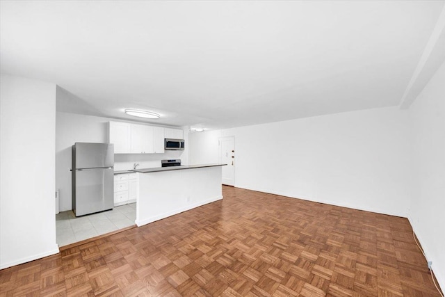 2630 Kingsbridge Ter Unit 2R, Bronx, NY 10463 - photo 5