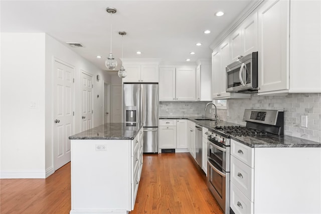 451 Bellevue Ave, Yonkers, NY 10703 - photo 29