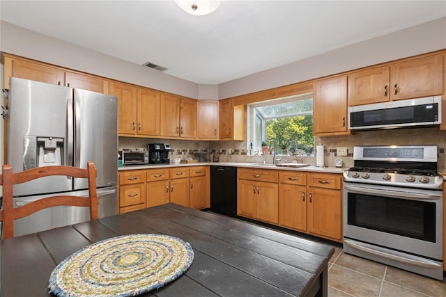 6 Frederick Dr, Poughkeepsie, NY 12603 - photo 7