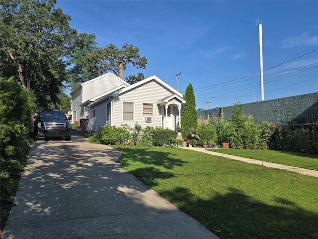 38 Woodmont Pl, Farmingville, NY 11738 - photo 4