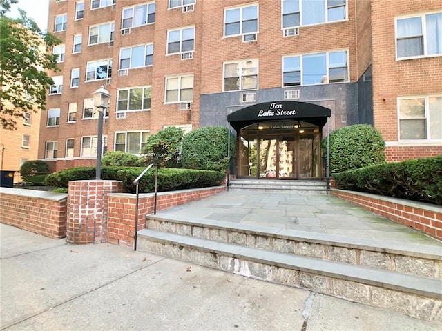 10 Lake St Unit 1B, White Plains, NY 10603 - photo 1
