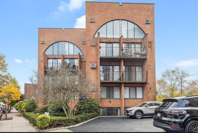 84-62 Austin St Unit C007, Kew Gardens, NY 11415 - photo 1