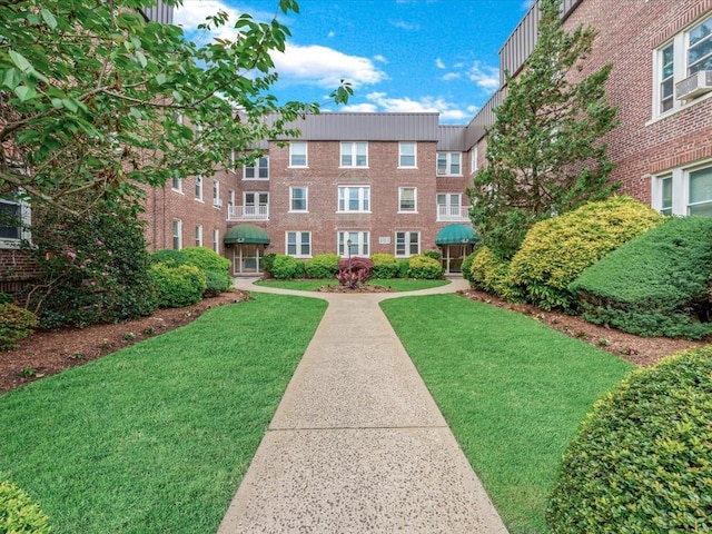 185 Atlantic Ave Unit C14, Lynbrook, NY 11563 - photo 1