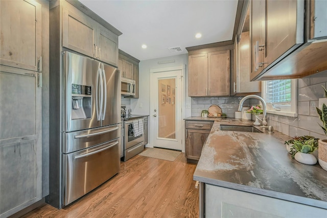 18 N Westbury Rd, Hampton Bays, NY 11946 - photo 9