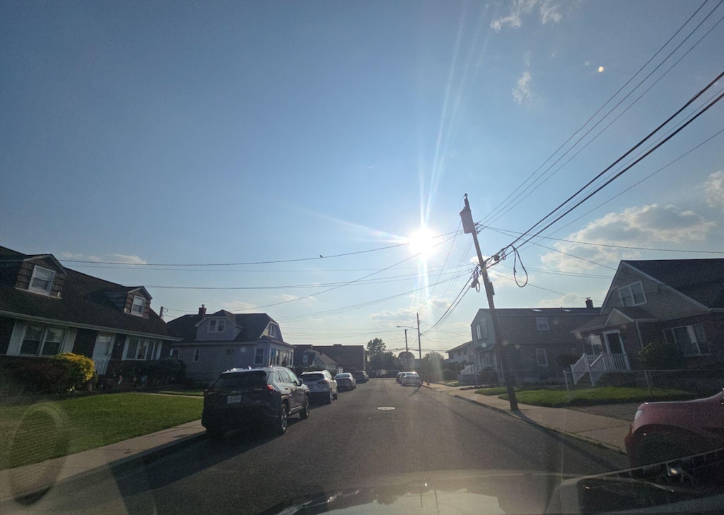 1314 Globe Ave, Elmont, NY 11003 - photo 4
