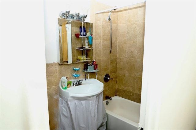 150-2972NDRD 150-29 72nd Rd Unit 4F, Flushing, NY 11367 - photo 4