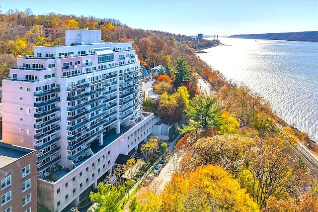 1020 Warburton Ave Unit 12F, Yonkers, NY 10701 - photo 1